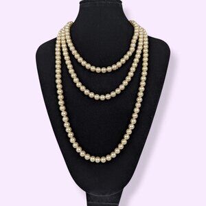 (2/$20) V. Beige Faux Pearl Infinity Necklace